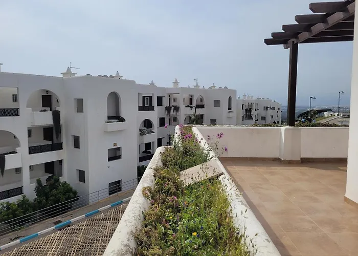 Lovely Holiday Apartment At 8Mn Walk From Beach For Families